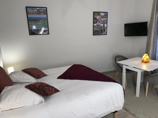 Appartement Rez De Chaussee Gold Beach Bayeux Eksteriør billede